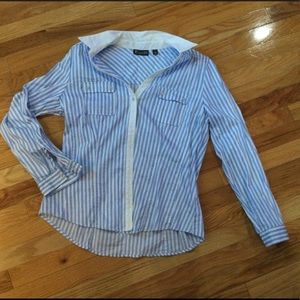 New York & Company, XL, Long sleeve button down top